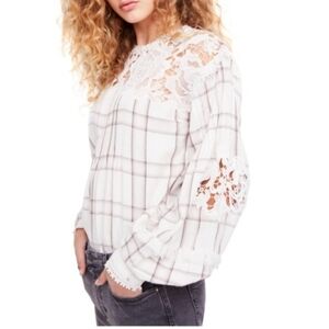 Free People Darling Diana Lace Top In Ivory size S GUC